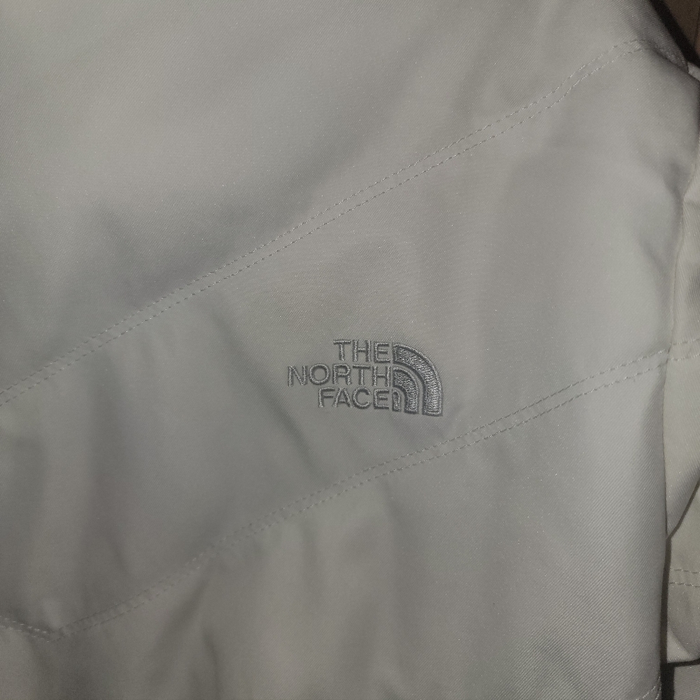 Misses Sz M North Face Down Winter Jacket With Hood White Gray - Picture 5 of 16
